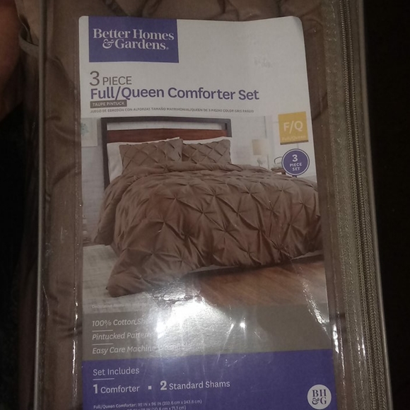 Didn't go with my room color - Picture 2 of 2